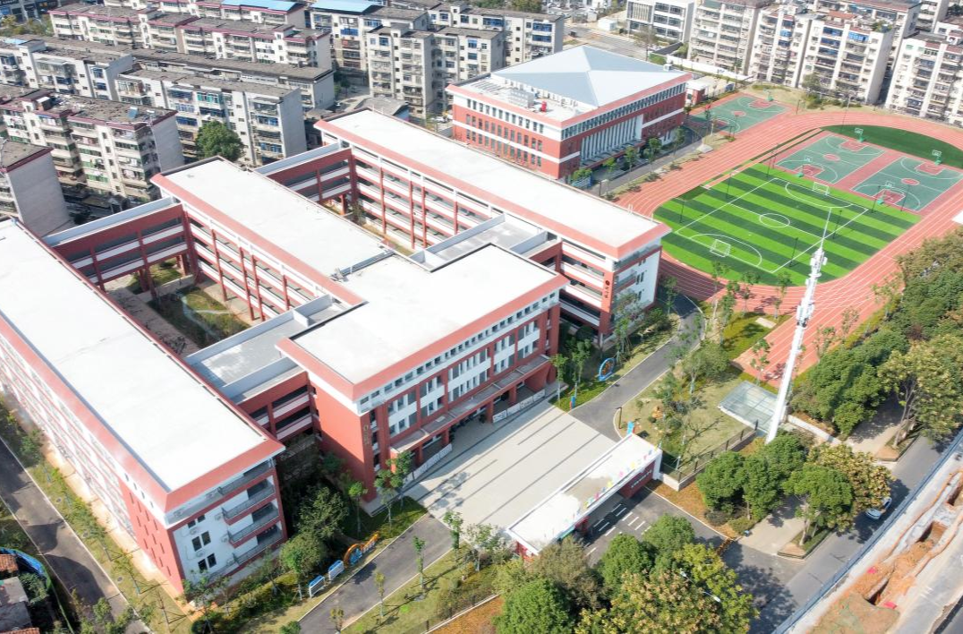 三十而励 实干建功•光阴故事｜我和楼区这些年