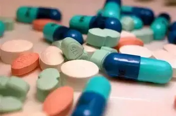 这5种药别空腹吃 小心救命药变“毒药”