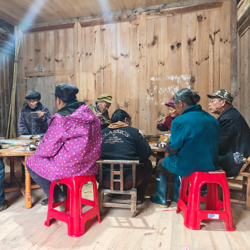 每餐只收3元？这个老年助餐点太暖心！