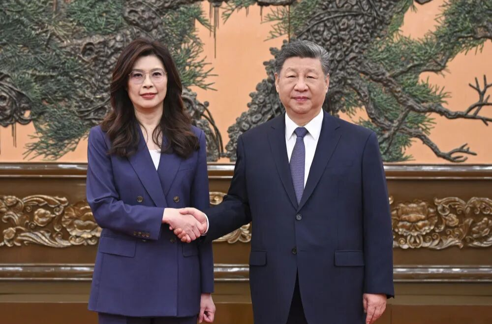 此行间·把两岸关系的未来牢牢掌握在中国人自己手中