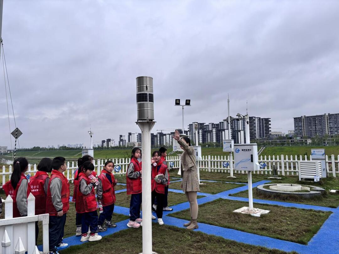 2b90825324a3b3fe7a1113a917268d46