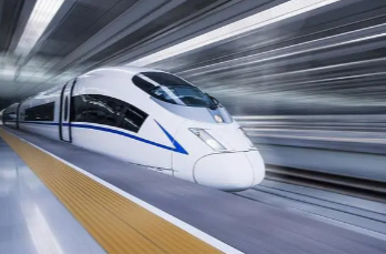 五一假期首日车票开售，日均安排开行旅客列车3420列