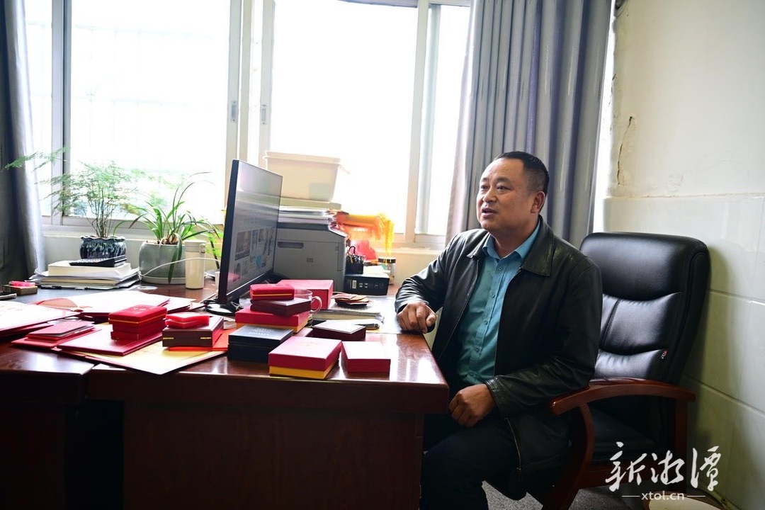 凡人英雄 永不褪色——记退役军人、基层干部朱建军的赤诚人生