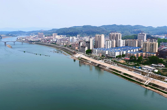 辰溪：一江碧水漾春意 两岸风光惠民生