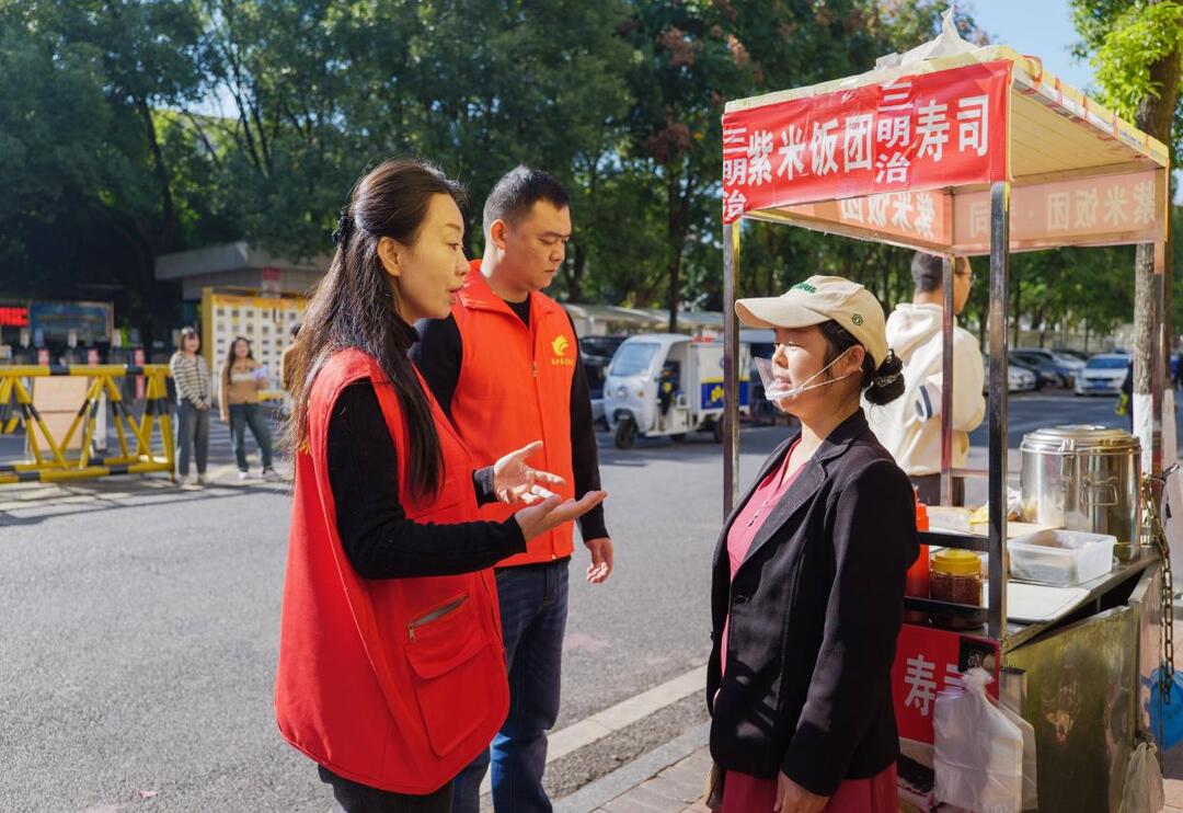 精治城市“边角”，扮靓泉塘“颜值”