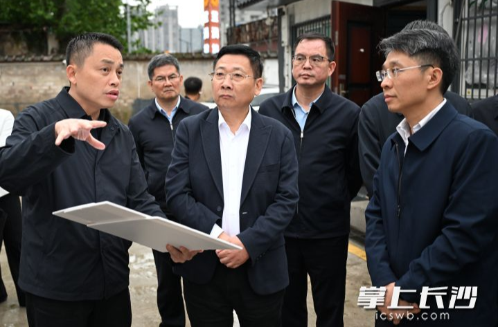 陈博彰调研裸露闲置地块盘活利用工作