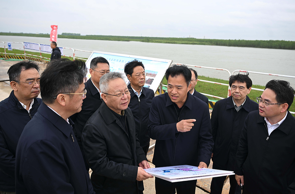 沈晓明赴常德市调研