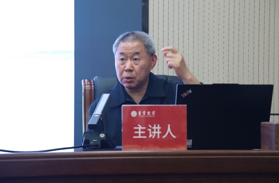 吉首大学“俊彦大讲堂”开讲：解码楚秦汉古城 探秘里耶秦简