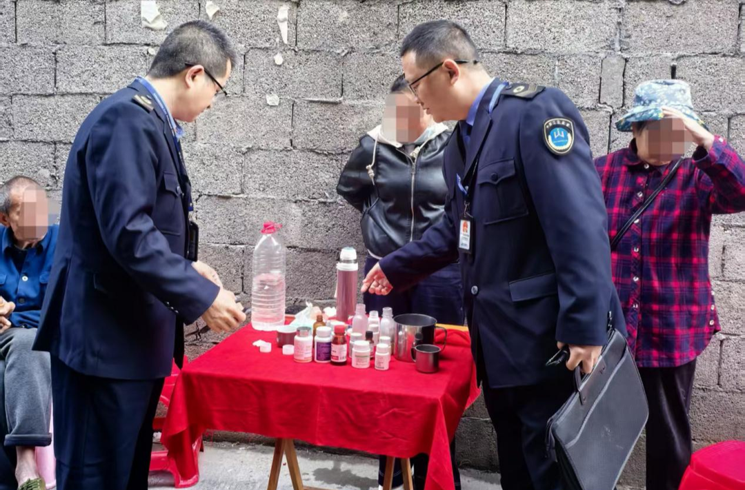 保靖县开展传染病防控与打击非法行医专项行动