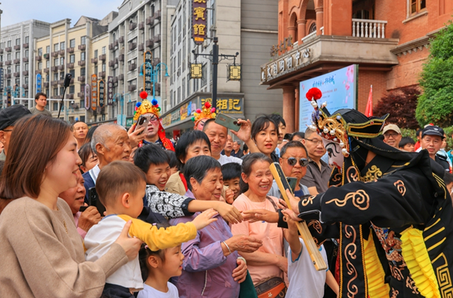 世界那么大 好想去怀化│非遗引擎激活洪江古商城假日经济