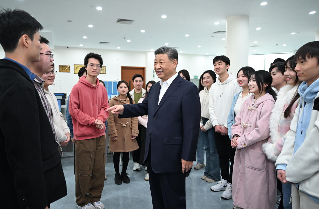人民领袖｜一副对联里的青春寄望