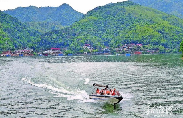 图片新闻丨水府湿地美如画