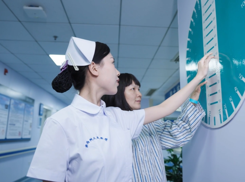 他们未必已是“娴君”，但都在努力长成那个名字
