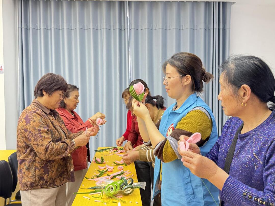 母亲节“花式”宠妈，文明实践在路上