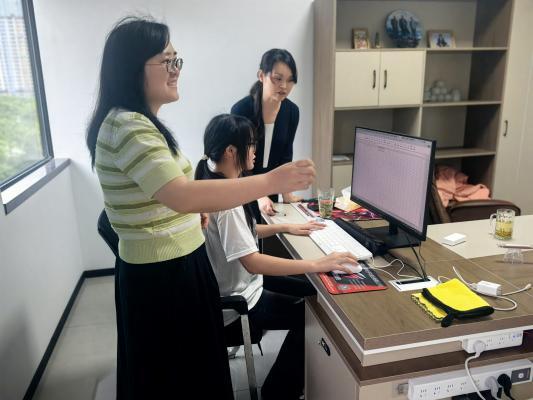 一张“白票”牵出的校企“会诊”：长沙商贸旅游职院教师奔赴企业解难题