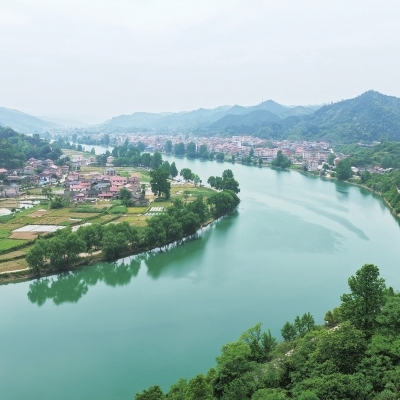 湘黔之间：辚辚驿道行