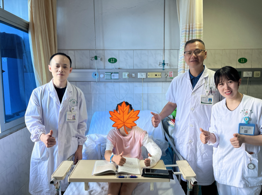 衡阳市中心医院骨科二区：肱骨髁上骨折“零切开”，患儿轻松恢复快