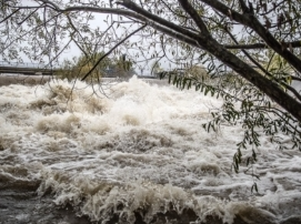 湖南人注意！降雨集中期已至，暴雨、山洪、地灾怎么躲？看完这篇再出门