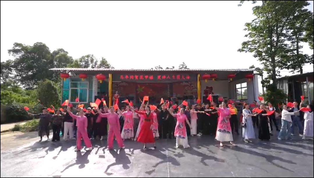 六桌简餐不收礼 一台歌舞庆花甲——湘阴六位“马年姐妹”的集体生日见闻