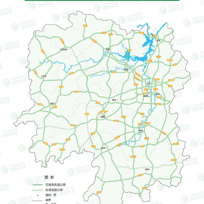 受暴雨影响，长沙附近多个高速公路收费站实行交通管制