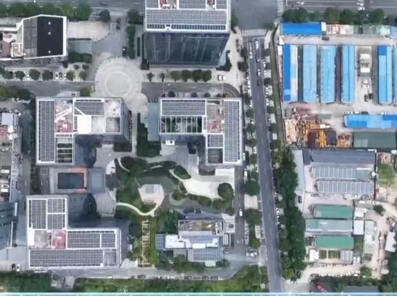 随迁子女教育保障、异地参保……国家新政惠及未落户常住人口