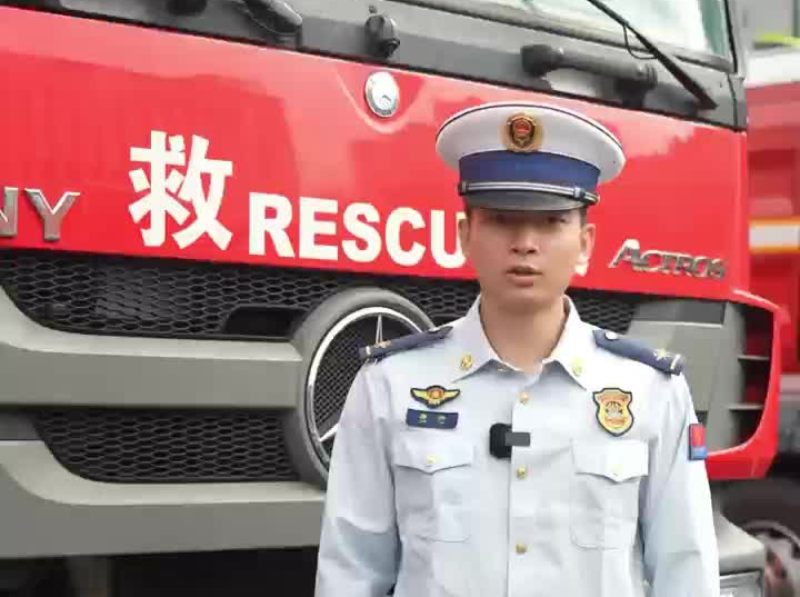 遭遇洪水该如何自救？这些姿势一定要会
