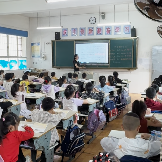 石门壶瓶山镇中心学校复课 校园重响琅琅书声