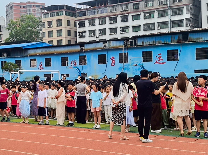 耒师附小：开展消防安全疏散演练 筑牢校园安全防线