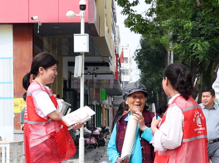 临澧：办公楼变身“暖心家” 服务舒心又贴心