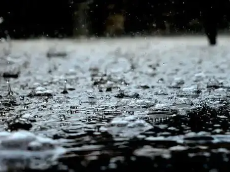蓝色预警持续 湖南南部等地区注意防范暴雨大暴雨