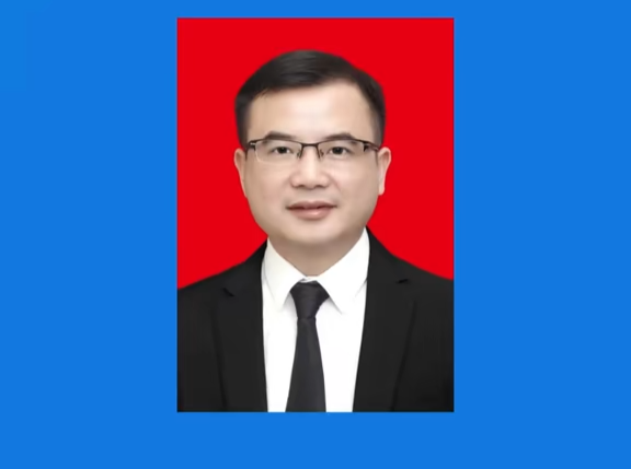 侯毅任慈利县委书记
