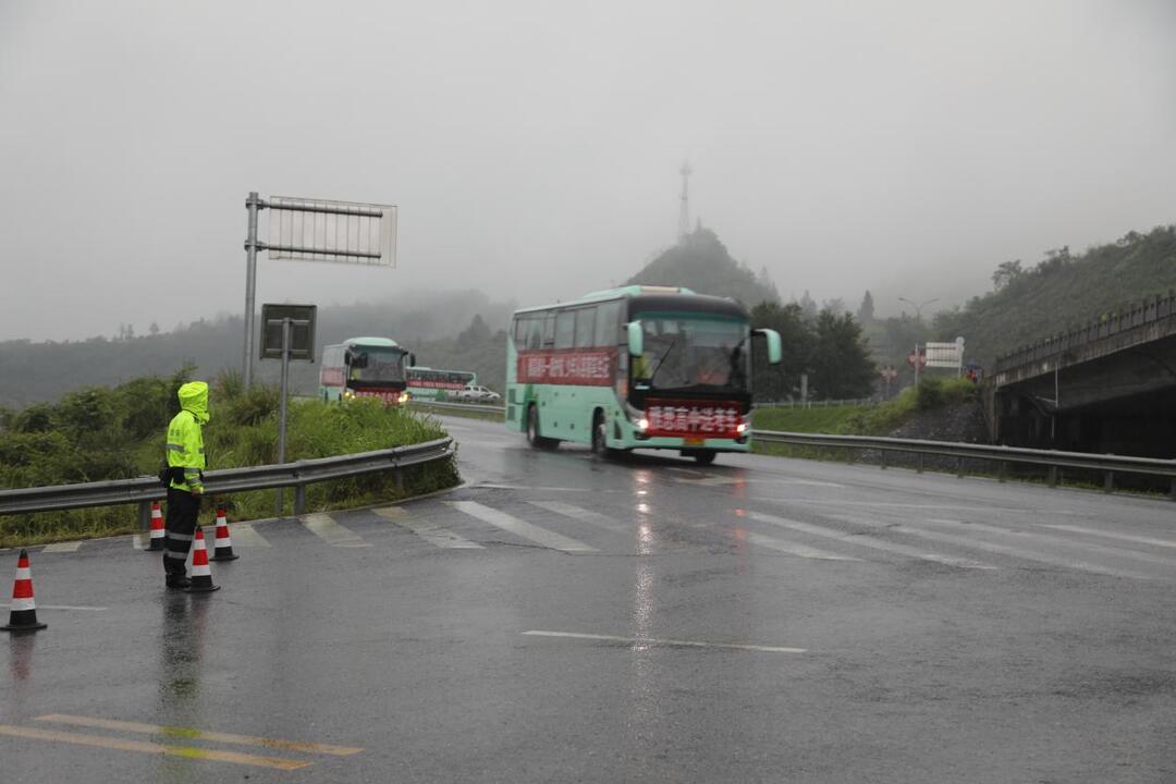 虫蛀档案如何“复活”？吉首市档案馆开放日带您探秘
