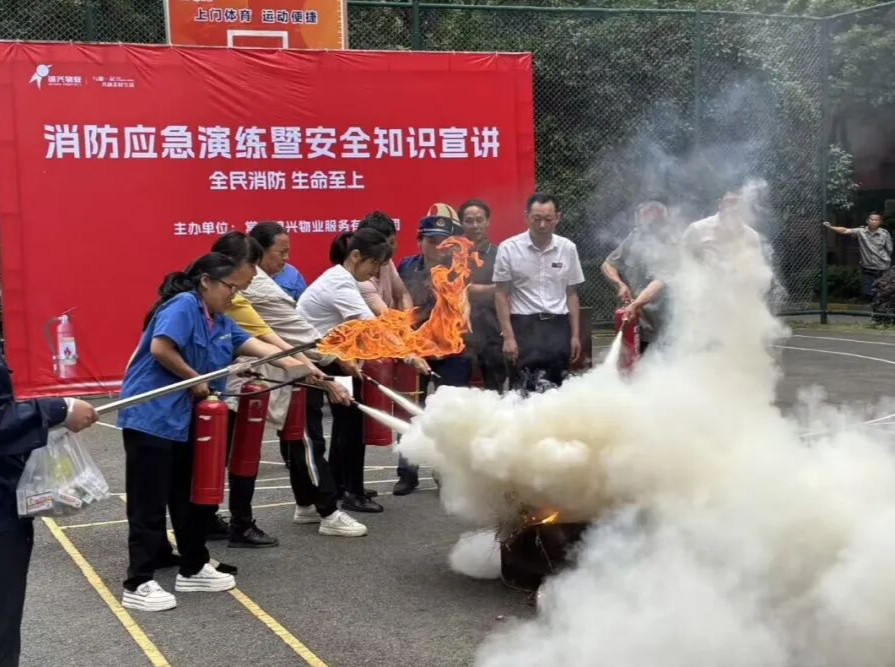 突发险情！临澧这场消防应急演练扣人心弦
