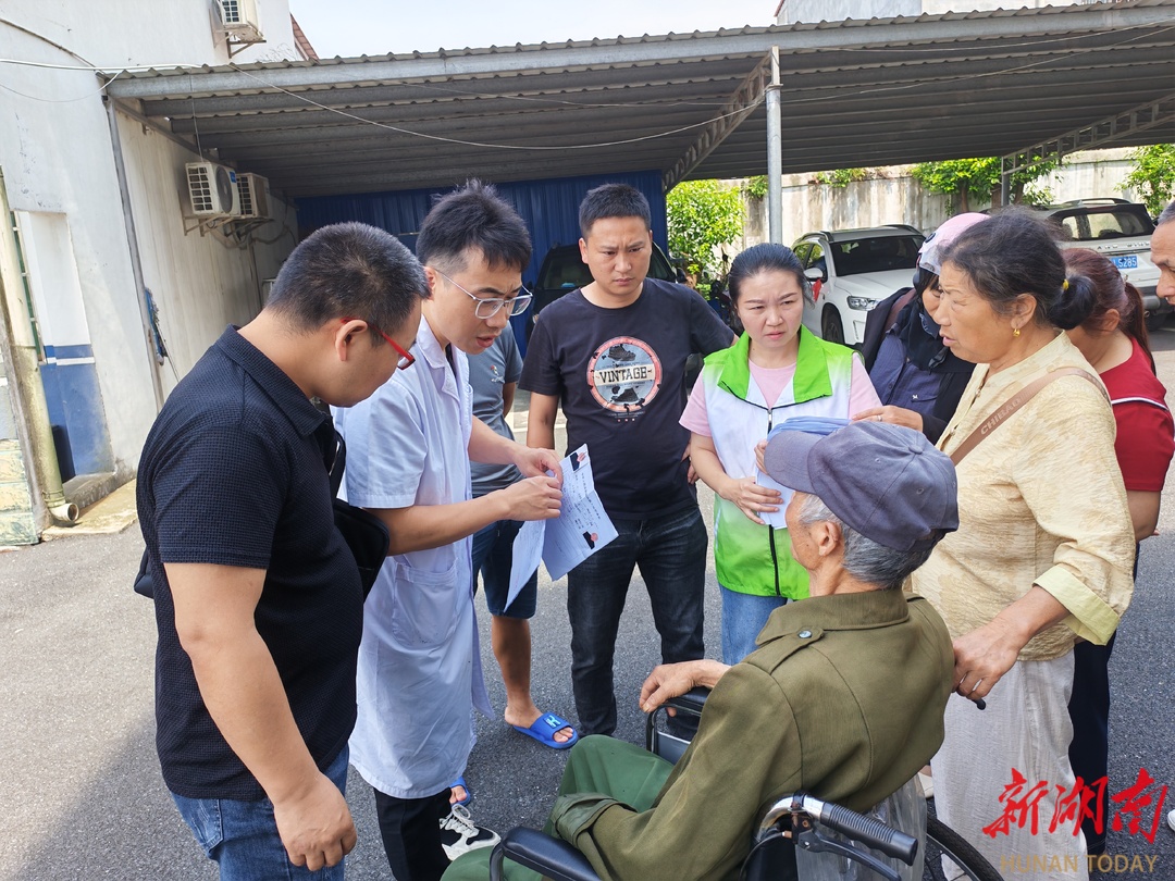 湘阴：助残服务零距离 上门办证暖民心