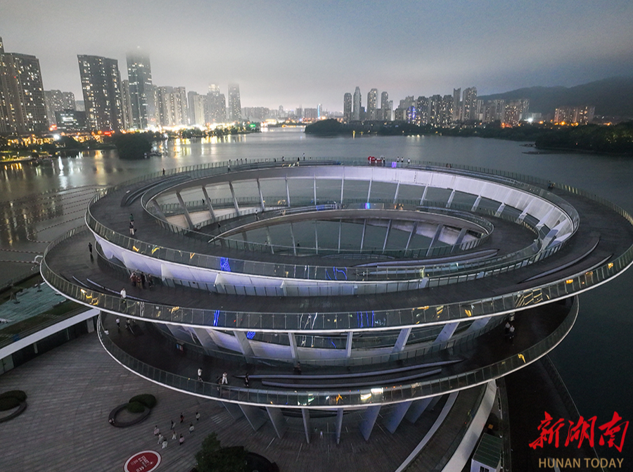 梅溪湖夜游新体验