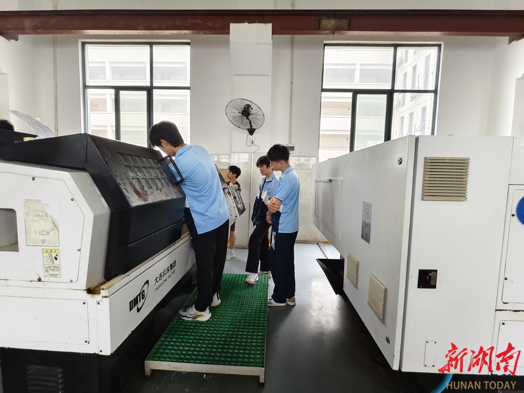 一技在手 两路出彩 看衡南职专如何托举青年成才