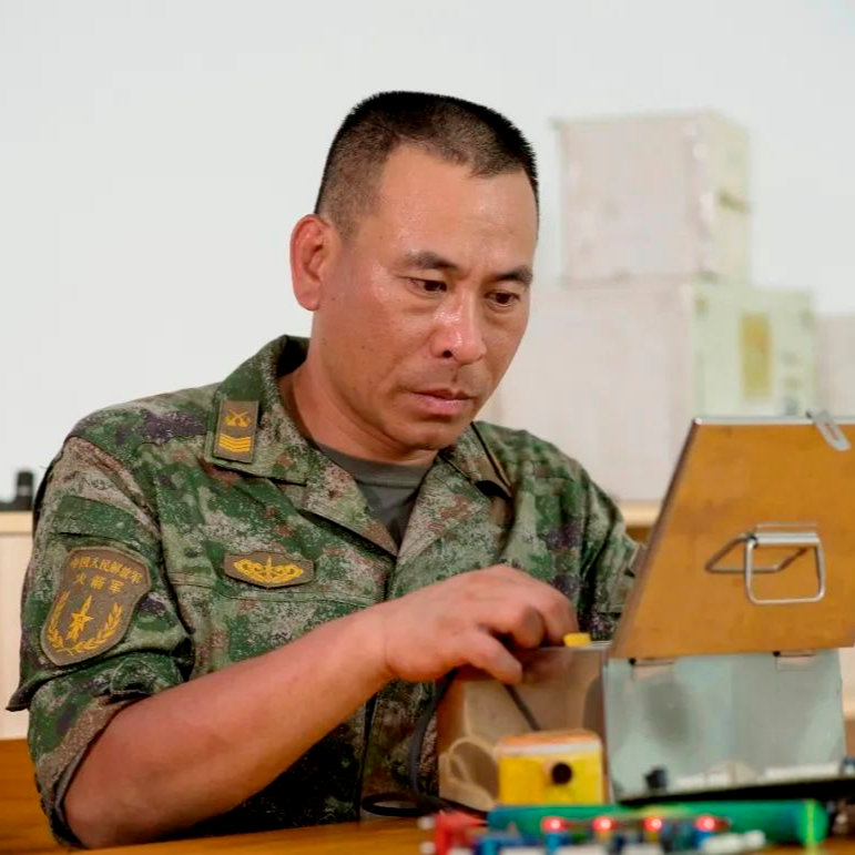 全军唯一！岳阳籍“兵王”荣膺“全国优秀共产党员”