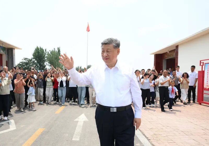 【学习小组】“最终要落到为民造福上”丨总书记深“话”政绩观⑧