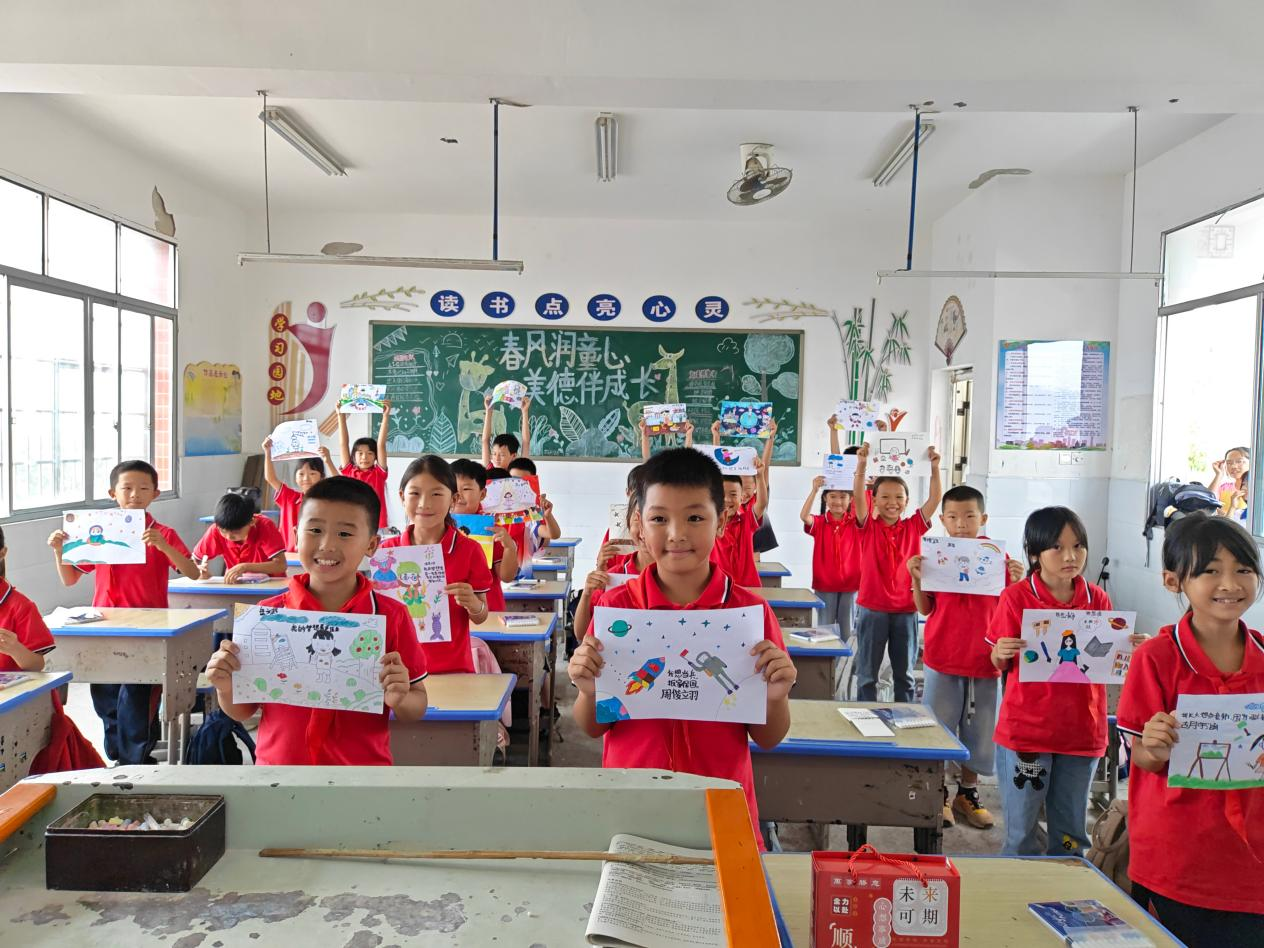 湖南科技学院文法学院打造沉浸式红色诵读课堂