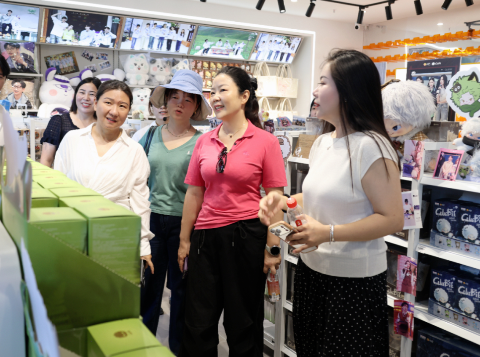长沙市政协副主席陈剑文赴碧湘楚巷专题调研