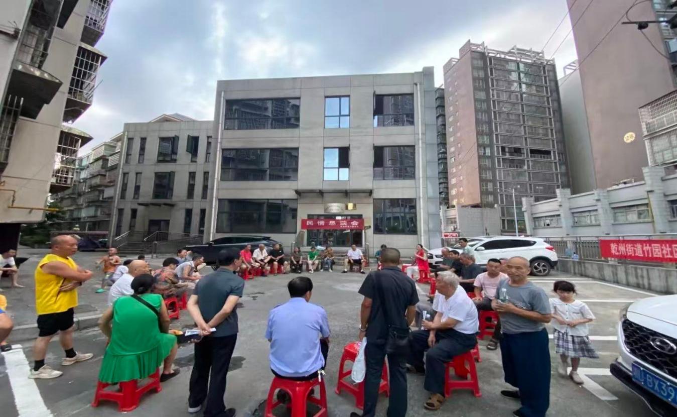 用好党建“金钥匙”，开启民生幸福门