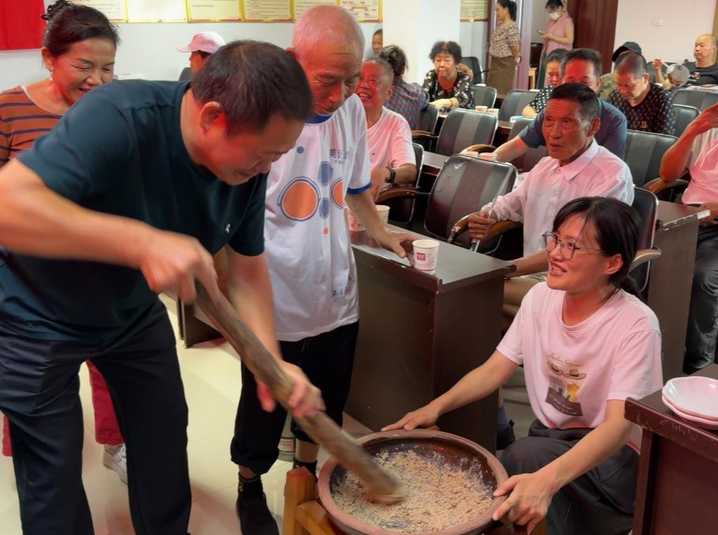 桃源：“办事窗口”变“擂茶客厅”，一碗茶磨出党群新温度