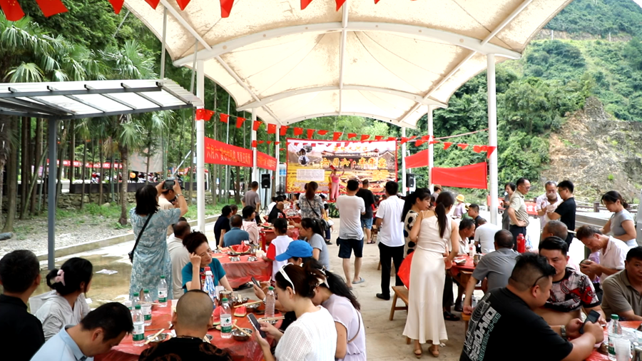 双牌：千年古村摆“半年宴” 红色文脉润乡愁