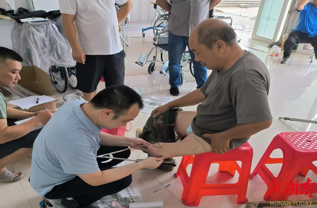 零陵区：精准适配助前行 暖心假肢惠残民
