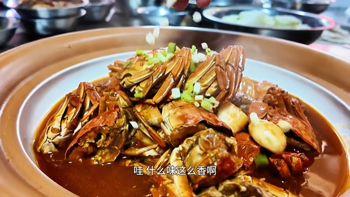 壳薄、肉甜、膏香……大通湖金牌“村厨”教你怎么做香辣“六月黄”