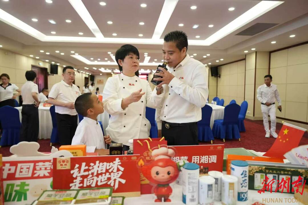 龙牌味业董事长汪峥嵘赴法意考察,为欧洲市场布局探路