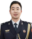 黄明航.png