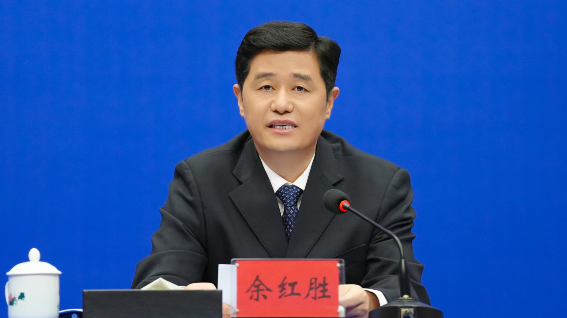湖南推动智能机器人产业创新发展 谋划部署“十大重点工程” | 湖南发布
