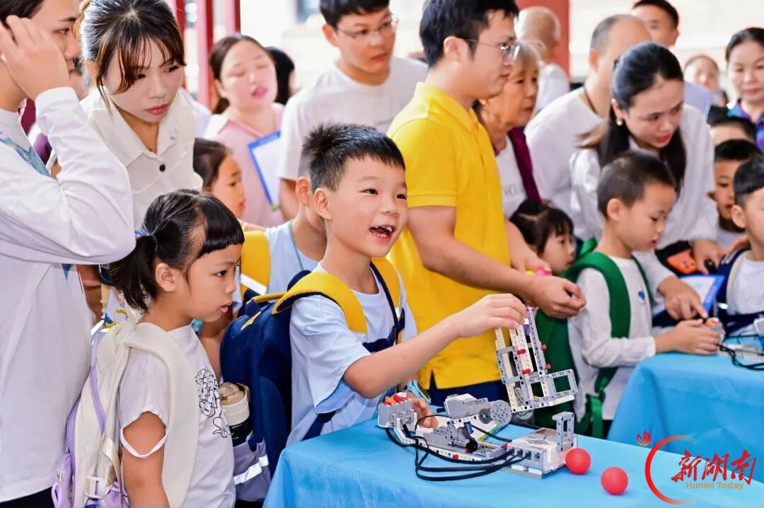 萌新启新程！娄星区各小学特色入学礼点亮求学第一课