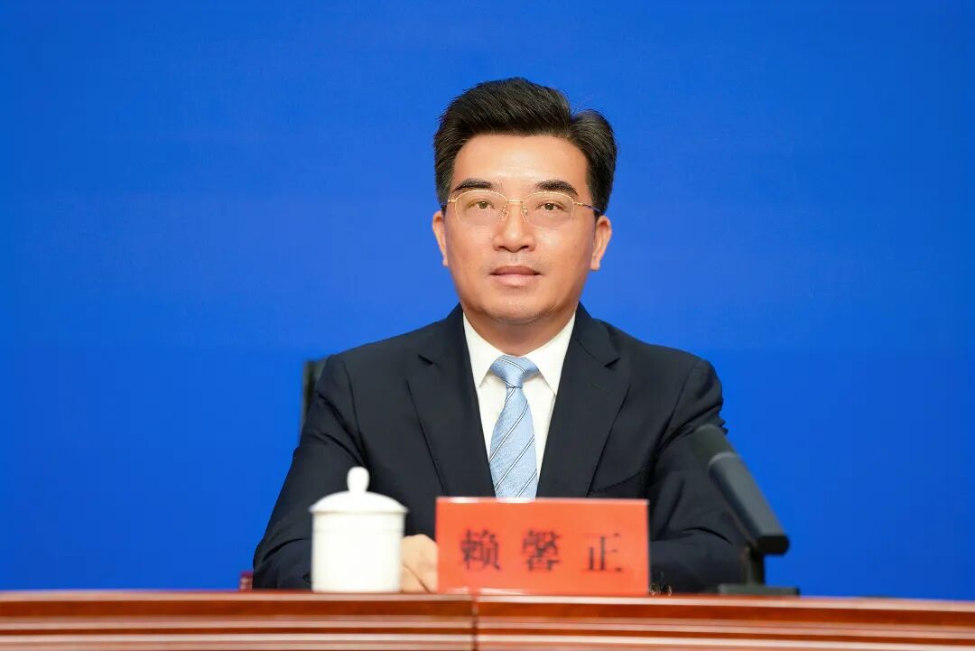 省政府新闻办举行《长株潭生态绿心加快绿色转型发展行动方案》政策解读新闻发布会